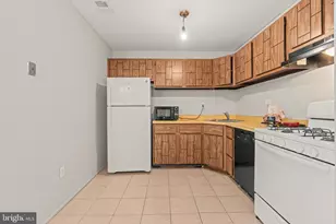 9926 Haldeman Ave, Philadelphia, PA 19115 - Photo 29