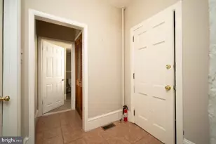 1518 Waverly St, Philadelphia, PA 19146 - Photo 17