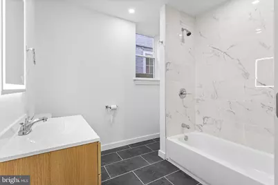 1824 S 21st Street #1, Philadelphia, PA 19145 - Photo 9