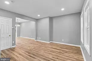 2547 Bonaffon St, Philadelphia, PA 19142 - Photo 7