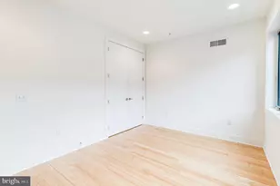 919 N 5th St, Philadelphia, PA 19123 - Photo 13