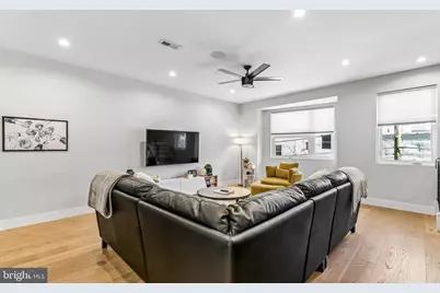 2670 Salmon Street, Philadelphia, PA 19125 - Photo 9