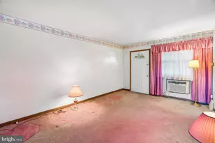 1635 E Comly St, Philadelphia, PA 19149 - Photo 9