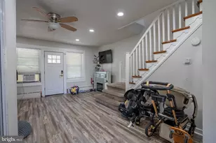726 N 48th St, Philadelphia, PA 19139 - Photo 9