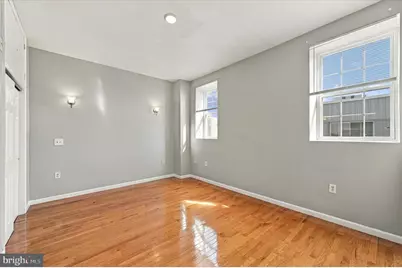 2323 S Alder Street, Philadelphia, PA 19148 - Photo 9