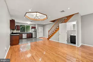 2323 S Alder St, Philadelphia, PA 19148 - Photo 3