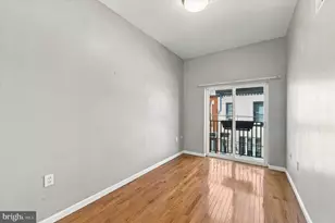 2323 S Alder St, Philadelphia, PA 19148 - Photo 11