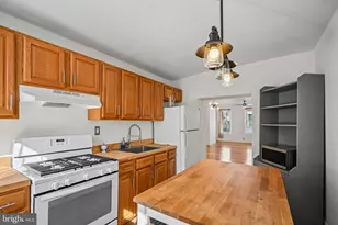2056 Pierce St, Philadelphia, PA 19145 - Photo 15