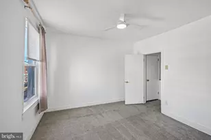 2056 Pierce St, Philadelphia, PA 19145 - Photo 21