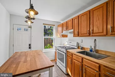 2056 Pierce Street, Philadelphia, PA 19145 - Photo 13