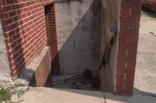 2416 N 15th St, Philadelphia, PA 19132 - Photo 11