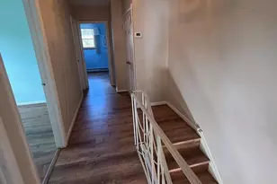 1010 Strahle St, Philadelphia, PA 19111 - Photo 9