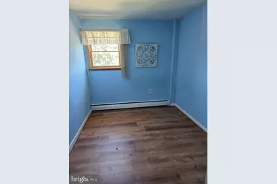 1010 Strahle Street, Philadelphia, PA 19111 - Photo 15