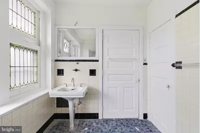 5939 Drexel Road #FL-B, Philadelphia, PA 19131 - Photo 15