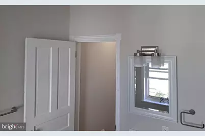 2562 N Hollywood Street, Philadelphia, PA 19132 - Photo 11