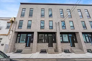 909 Emily St, Philadelphia, PA 19148 - Photo 3