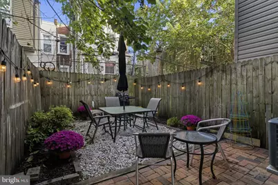 1337 N Myrtlewood Street, Philadelphia, PA 19121 - Photo 31