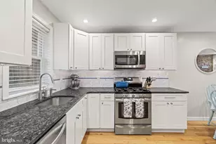 1337 N Myrtlewood St, Philadelphia, PA 19121 - Photo 11