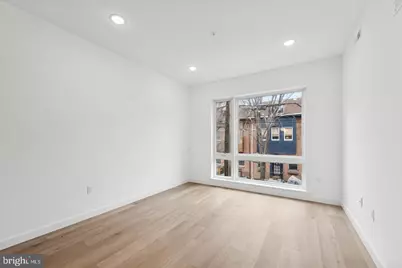 754 S 4th Street #305, Philadelphia, PA 19147 - Photo 5