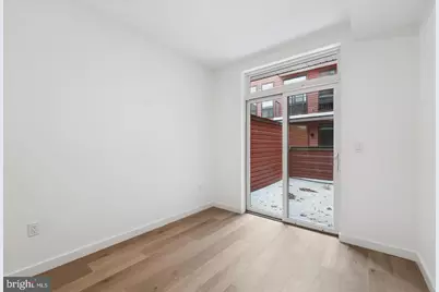 754 S 4th Street #305, Philadelphia, PA 19147 - Photo 11