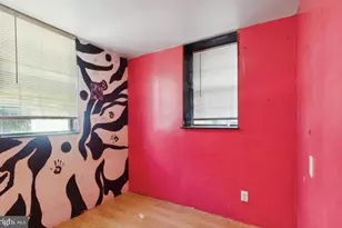 1012 Winton St, Philadelphia, PA 19148 - Photo 7