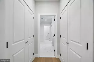 609 E Locust Ave, Philadelphia, PA 19144 - Photo 43