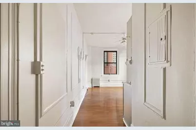 1324 Locust Street #619, Philadelphia, PA 19107 - Photo 7