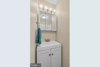 2405 S Warnock Street, Philadelphia, PA 19148 - Photo 25
