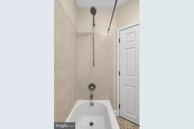 2405 S Warnock Street, Philadelphia, PA 19148 - Photo 21
