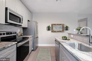 60 N 23rd St, Philadelphia, PA 19103 - Photo 1