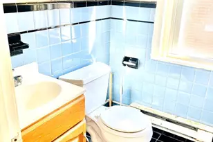1905 Spring Garden St, Philadelphia, PA 19130 - Photo 11