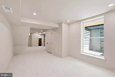 1416 E Susquehanna Avenue, Philadelphia, PA 19125 - Photo 29