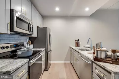 30 N 23rd Street #2612, Philadelphia, PA 19103 - Photo 3
