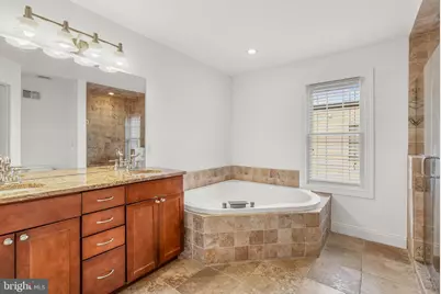 1007 N 3rd Street #D, Philadelphia, PA 19123 - Photo 17
