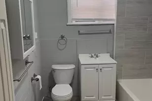 6437 Broad St, Philadelphia, PA 19126 - Photo 15