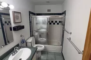 7924 Mars Pl, Philadelphia, PA 19153 - Photo 9