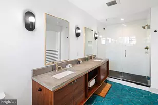 2031 E Firth St, Philadelphia, PA 19125 - Photo 27