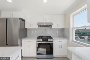 649 Lawler St, Philadelphia, PA 19116 - Photo 13