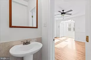 5936 Reach St, Philadelphia, PA 19120 - Photo 7