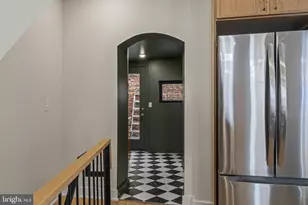 418 Sigel St, Philadelphia, PA 19148 - Photo 5