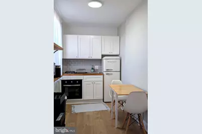 2601 Pennsylvania Avenue #403, Philadelphia, PA 19130 - Photo 7