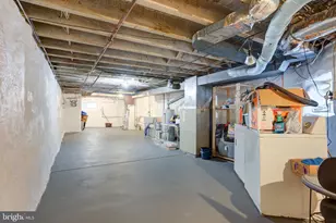 618 S 51st St, Philadelphia, PA 19143 - Photo 29