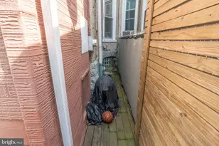 618 S 51st St, Philadelphia, PA 19143 - Photo 33