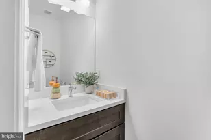502 Kingsley Ct, Philadelphia, PA 19128 - Photo 17