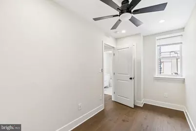 219 Daly Street, Philadelphia, PA 19148 - Photo 19