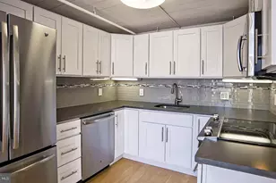 2300 Walnut St, Philadelphia, PA 19103 - Photo 21