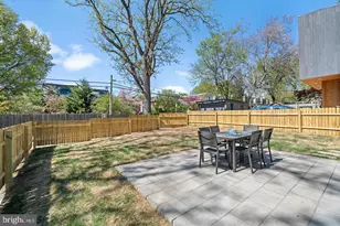 139 W Mt Pleasant Ave, Philadelphia, PA 19119 - Photo 17