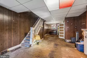 2333 W Hagert St, Philadelphia, PA 19132 - Photo 3