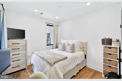 1801 Fairmount Avenue #- UNIT 303, Philadelphia, PA 19130 - Photo 11