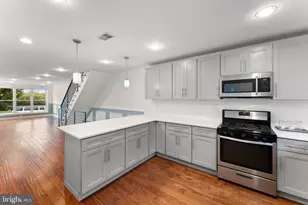 2015 S 24th, Philadelphia, PA 19145 - Photo 5